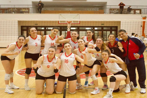 İKÜ Voleybol Takımı