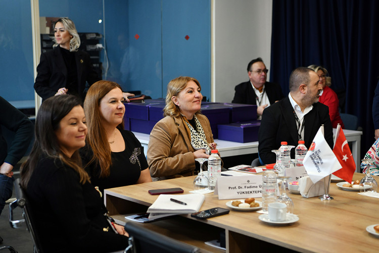 Üniversitemiz ile Pearson Türkiye Arasında Paylaşım ve Bilgilendirme Toplantısı