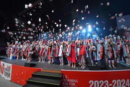 İstanbul Kültür Üniversitesi (İKÜ) 2023-2024 Mezuniyet Töreni